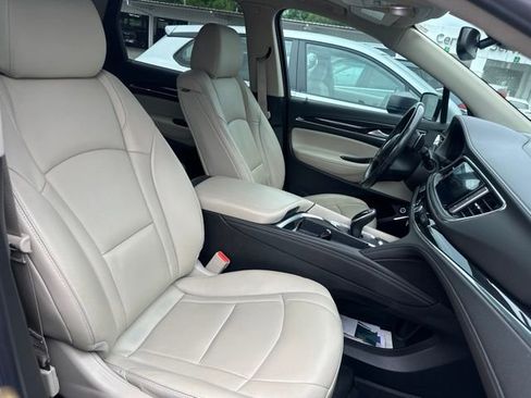 Used 2021 Buick Enclave Premium w/ Sun and Sites Package FWD image 19