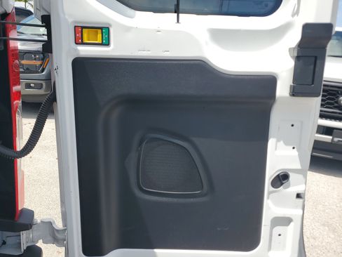 Used 2022 Ford Transit 250 Low Roof w/ Exterior Upgrade Package image 15