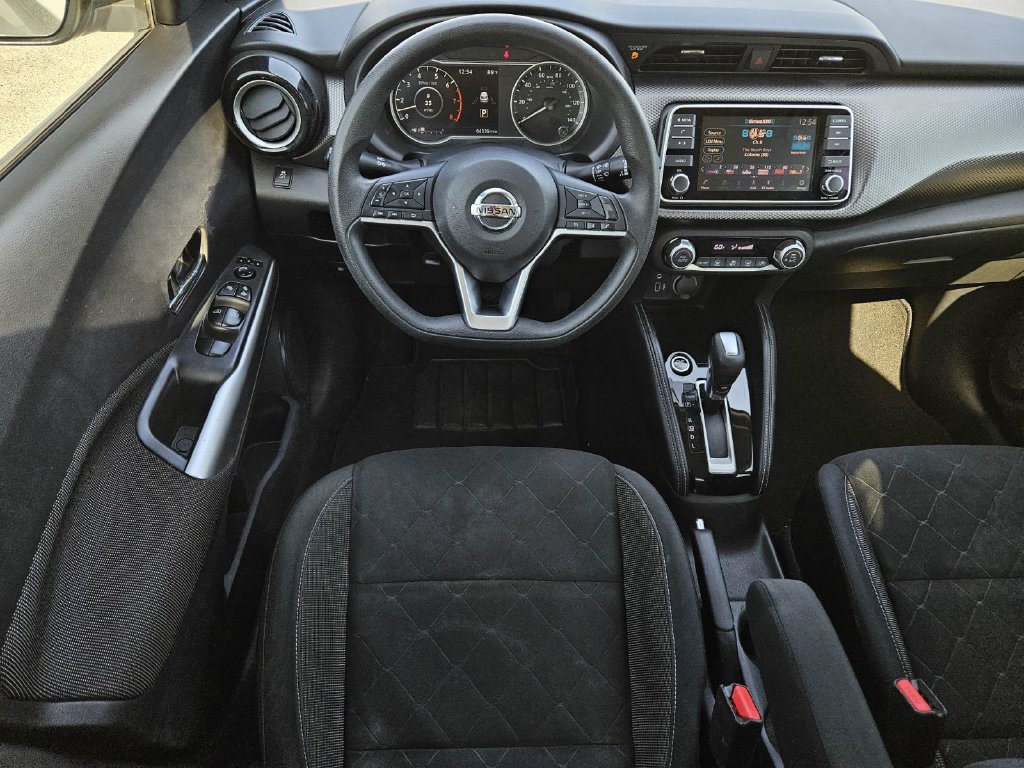 Certified 2019 Nissan Kicks SV FWD image 9