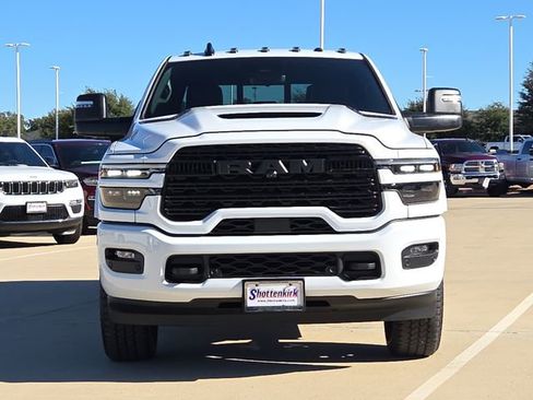 New 2026 RAM 2500 Limited image 2