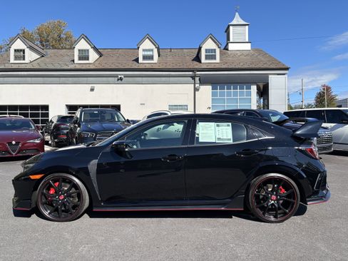 Used 2021 Honda Civic Type R image 2