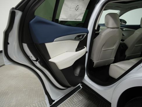 New 2026 Buick Envision Avenir AWD/4WD image 19