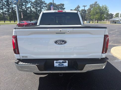 Used 2025 Ford F150 Lariat w/ Equipment Group 501A Mid AWD/4WD image 8