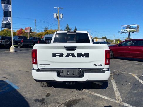 Used 2025 RAM 2500 Big Horn image 4