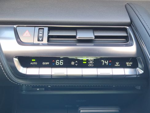 Used 2018 Lexus LC 500 Coupe image 24