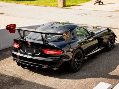 Used 2017 Dodge Viper GTC w/ ACR Package RWD image 34