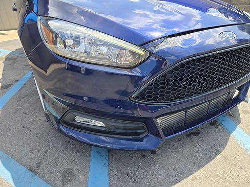 Used 2016 Ford Focus ST image 12