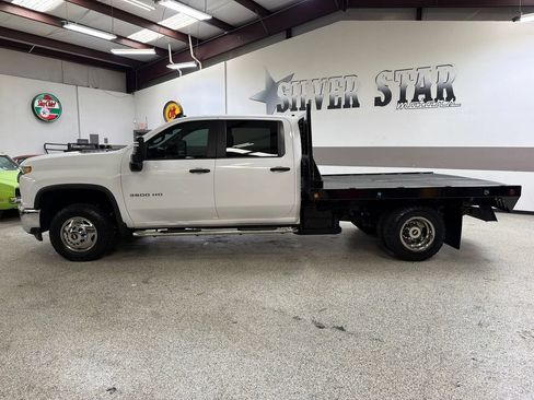 Used 2022 Chevrolet Silverado 3500 W/T w/ WT Convenience Package AWD/4WD image 3