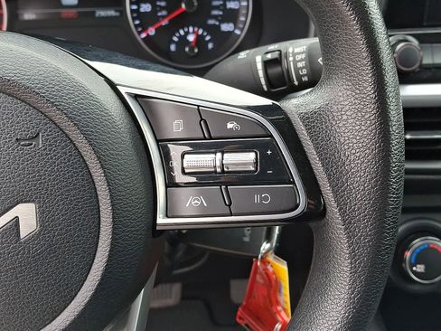 Used 2023 Kia Forte LXS w/ LXS Technology Package FWD image 22