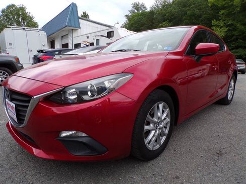 Used 2014 MAZDA MAZDA3 i Touring w/ Technology Package FWD image 3