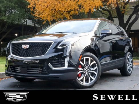 Certified 2025 Cadillac XT5 Sportv w/ Technology Package AWD/4WD image 1
