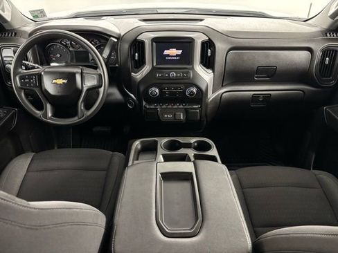 Used 2022 Chevrolet Silverado 1500 Custom image 12