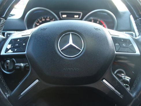 Used 2014 Mercedes-Benz GL 550 GL 550 image 22