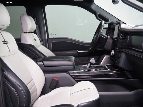 Used 2024 Ford F150 Lightning Platinum image 15