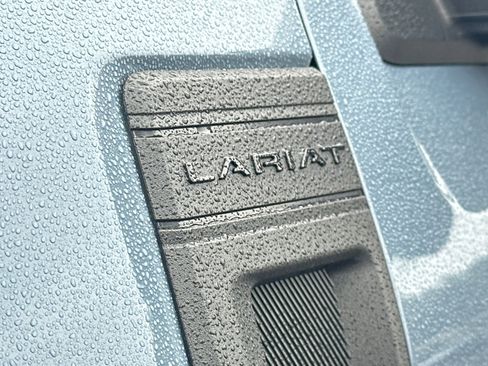 New 2025 Ford Maverick Lariat w/ Black Appearance Package image 14