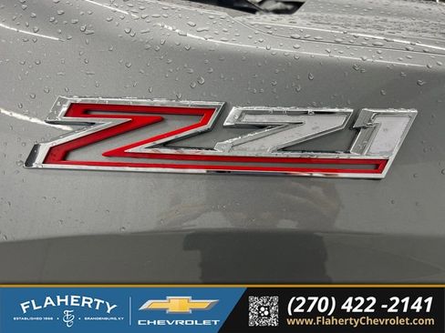 Used 2025 Chevrolet Silverado 1500 Custom Trail Boss AWD/4WD image 19