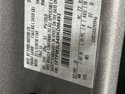 Used 2025 Ford F150 XLT w/ Equipment Group 301A Standard AWD/4WD image 27