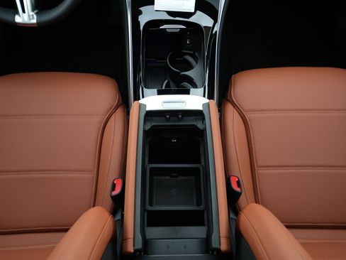 New 2026 Mercedes-Benz GLC 300 4MATIC image 30