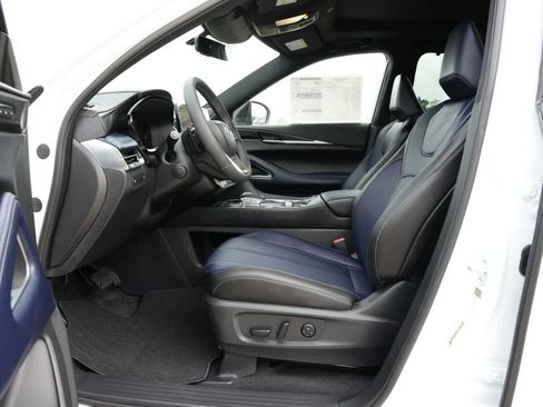 New 2026 INFINITI QX60 Sport AWD/4WD image 17