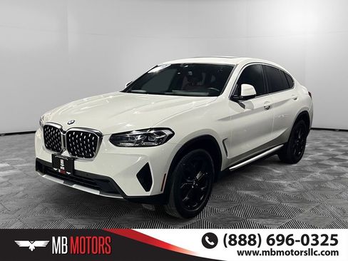 Used 2022 BMW X4 xDrive30i AWD/4WD image 10