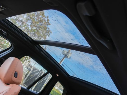 Certified 2024 BMW X3 sDrive30i w/ Convenience Package image 15