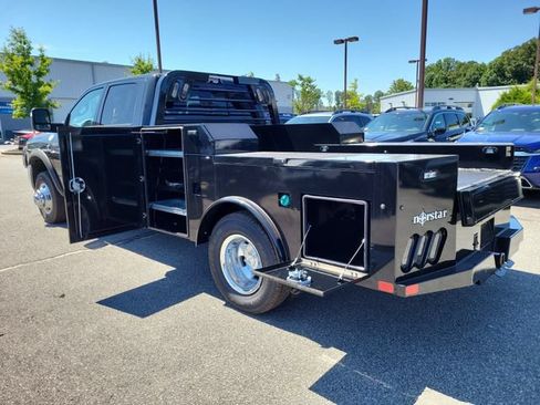 New 2026 RAM 3500 Tradesman AWD/4WD image 8