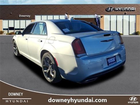 Used 2023 Chrysler 300 S image 5