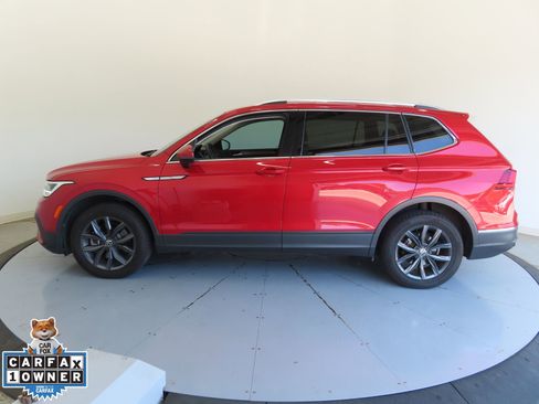 Used 2022 Volkswagen Tiguan SE FWD image 8