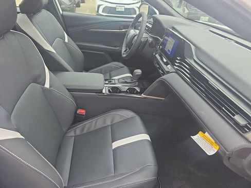 New 2026 Toyota Camry SE image 10