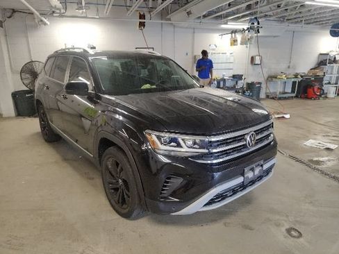 Used 2023 Volkswagen Atlas SEL AWD/4WD image 12