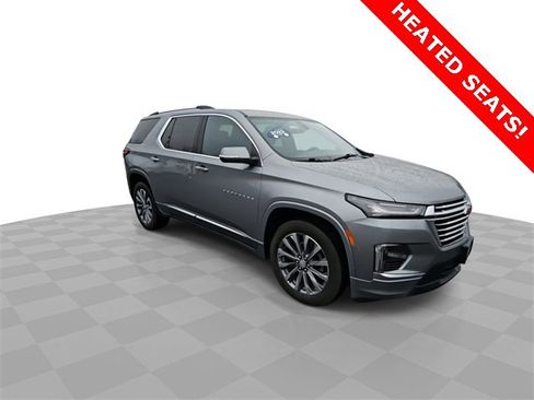 Certified 2023 Chevrolet Traverse Premier w/ LPO, Floor Liner Package image 2