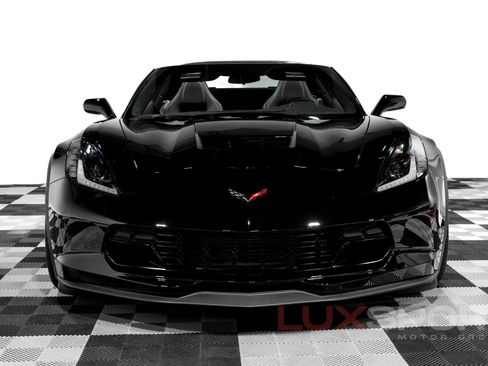 Used 2019 Chevrolet Corvette Grand Sport w/ Carbon Flash Badge Package RWD image 11