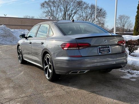 Used 2020 Volkswagen Passat 2.0T R-Line image 5