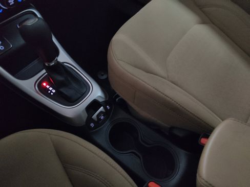Used 2018 Jeep Compass Sport w/ Tech Group FWD image 26