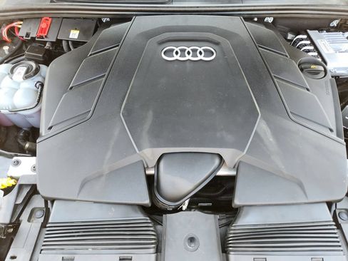 Used 2023 Audi Q7 3.0T Premium Plus AWD/4WD image 34