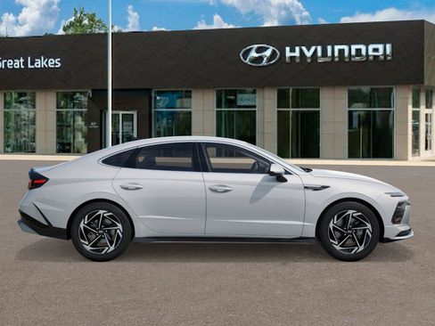 New 2026 Hyundai Sonata SEL image 7