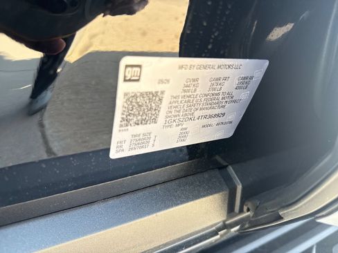 New 2026 GMC Yukon Denali w/ LPO, Floor Liner Package AWD/4WD image 31