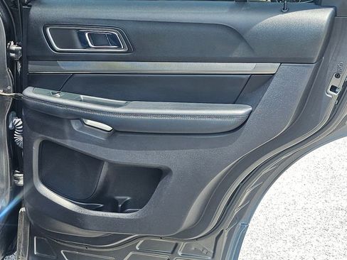 Certified 2019 Ford Explorer XLT FWD image 36