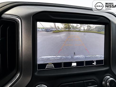 Used 2020 GMC Sierra 1500 Elevation w/ Elevation Value Package AWD/4WD image 14