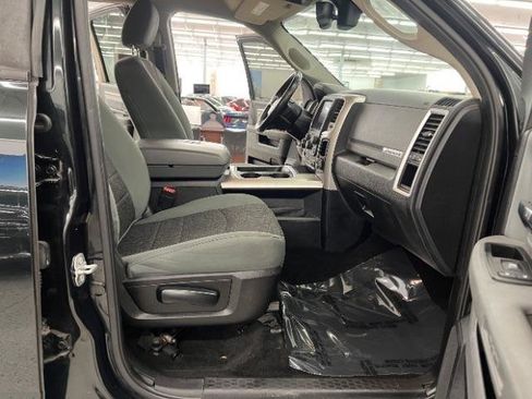 Used 2016 RAM 1500 Big Horn image 28