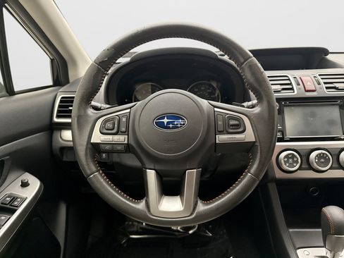 Used 2016 Subaru Crosstrek 2.0i Premium w/ Moonroof Package AWD/4WD image 12