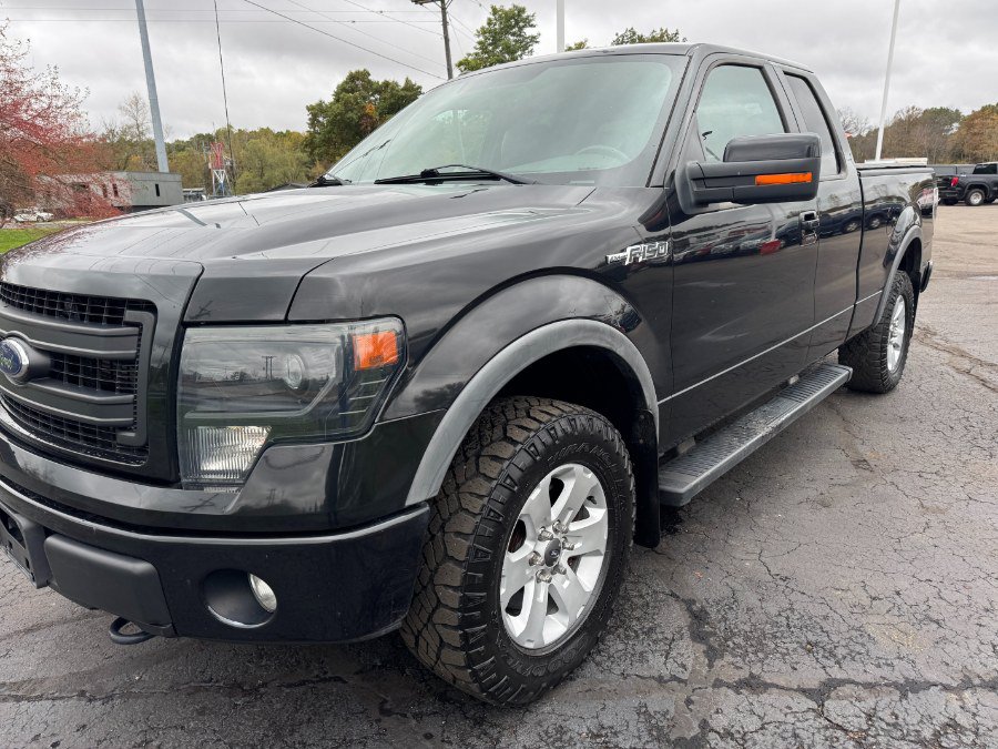 Used 2014 Ford F150 FX4 w/ Equipment Group 402A Luxury AWD/4WD image 9