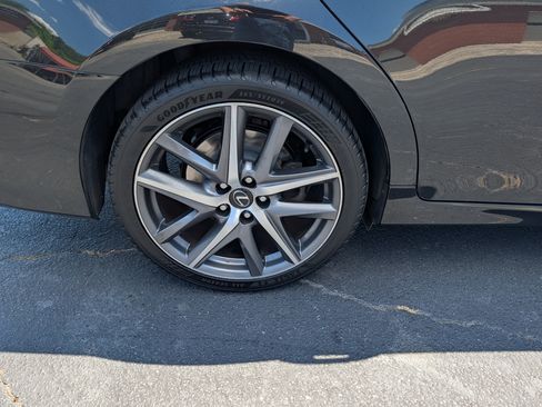 Used 2017 Lexus GS 350 F Sport RWD image 24