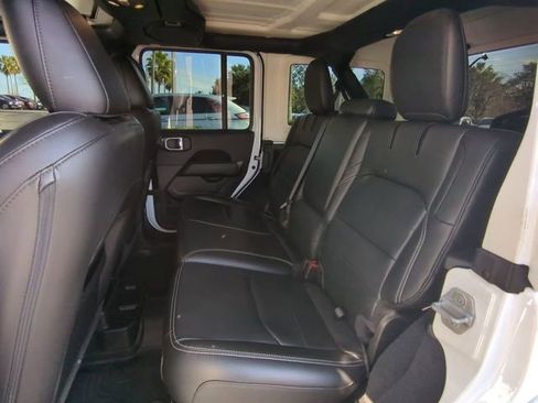 Used 2023 Jeep Wrangler Unlimited Sahara w/ Cold Weather Group image 15