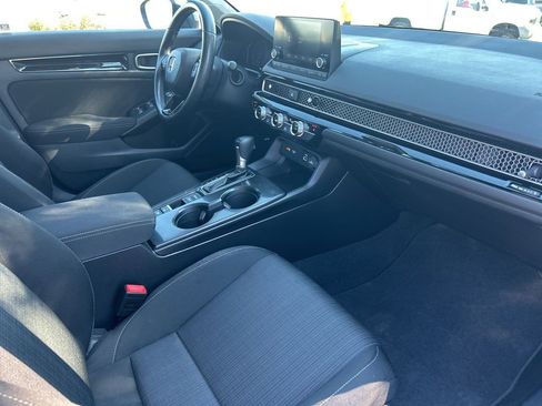Used 2023 Honda Civic EX image 27