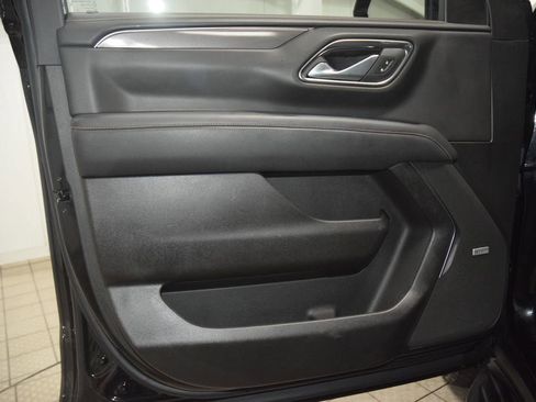 Used 2024 GMC Yukon AT4 AWD/4WD image 51