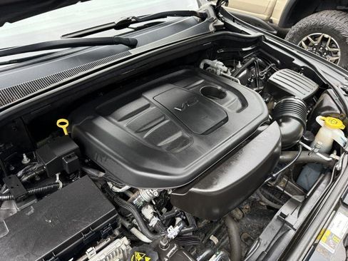 Used 2019 Jeep Grand Cherokee Limited AWD/4WD image 25