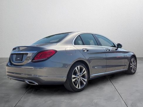 Used 2021 Mercedes-Benz C 300 Sedan image 4