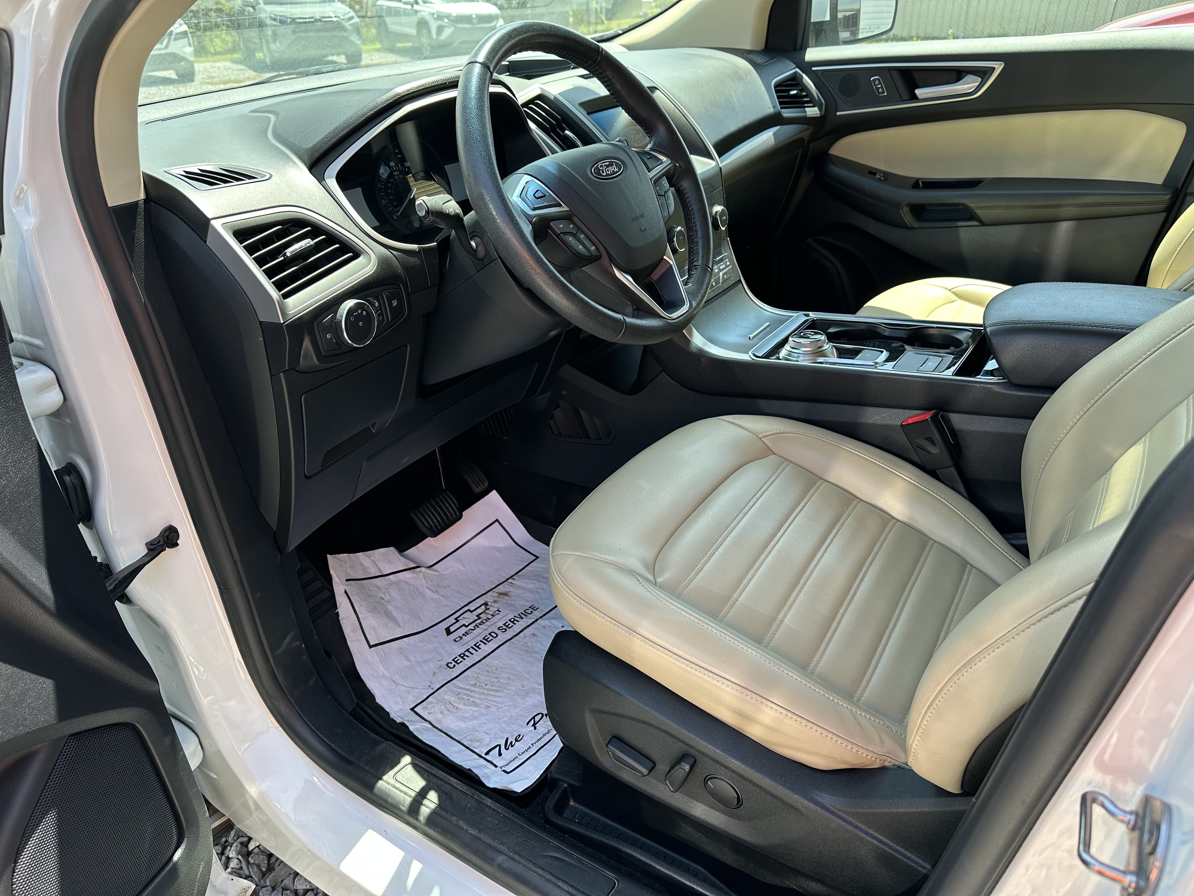 Used 2020 Ford Edge SEL FWD image 7