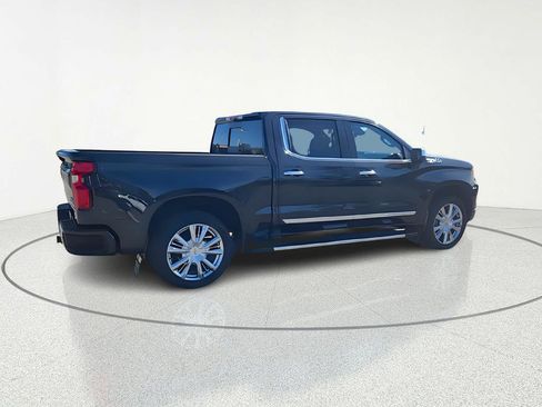 Used 2023 Chevrolet Silverado 1500 High Country w/ High Country Premium Package image 8